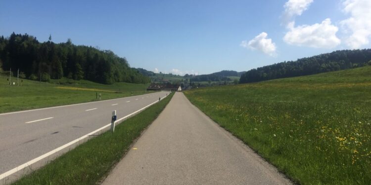 Radweg Bettwiesen-Bronschhofen nicht alltagstauglich